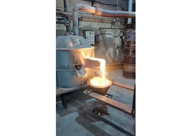 on site video of electric arc furnace smelting